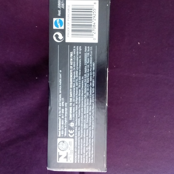 Marvel Invisible woman 2005 Barbie #J0972 by Mattel - Picture 5 of 7